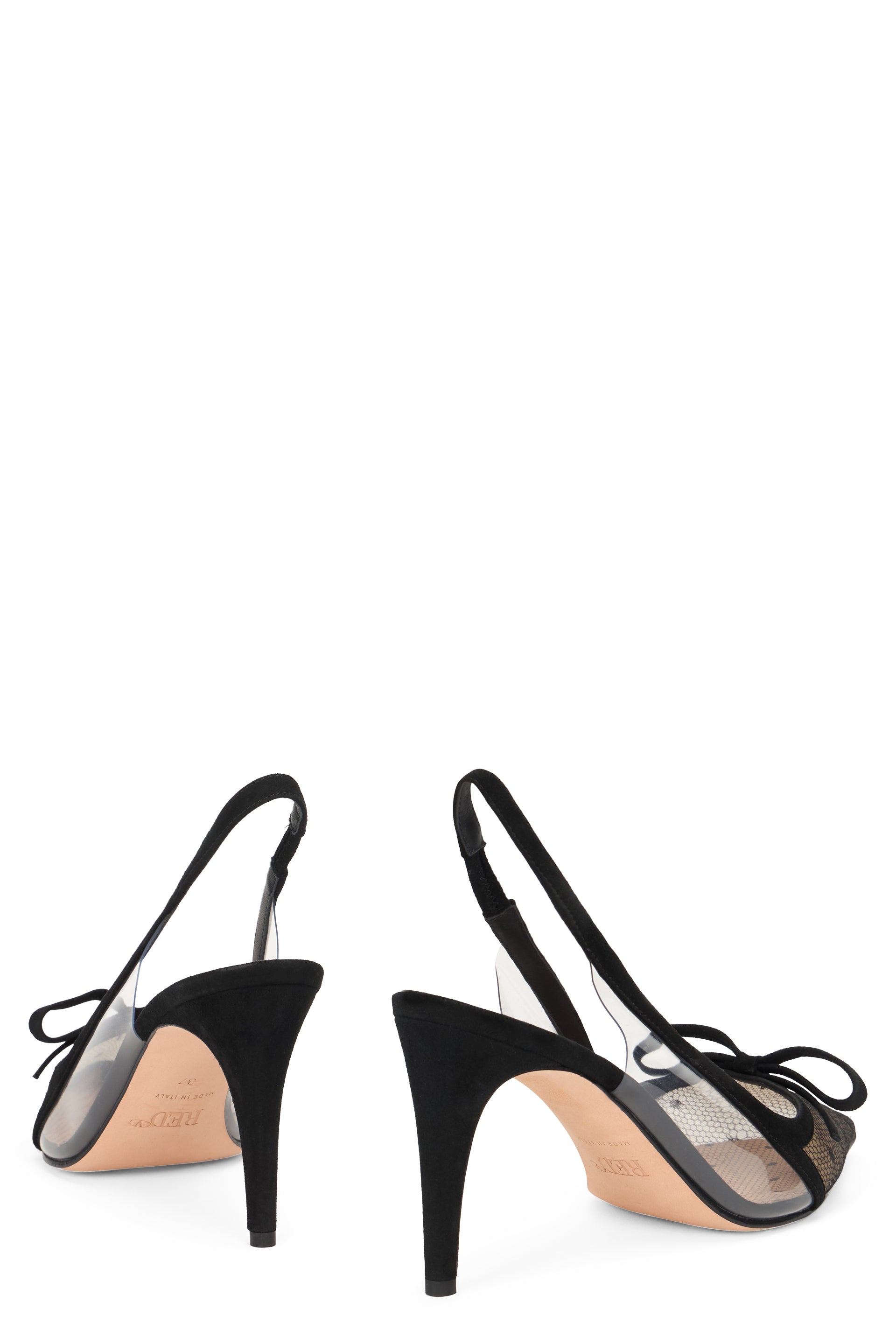 Elegant décolleté with medium heel height.