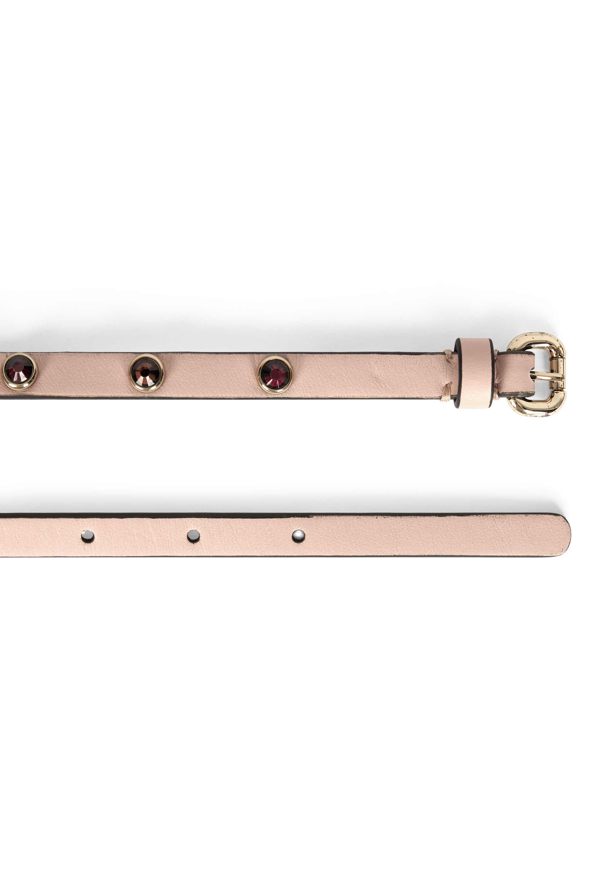 Elegant leather belt with metallic details.