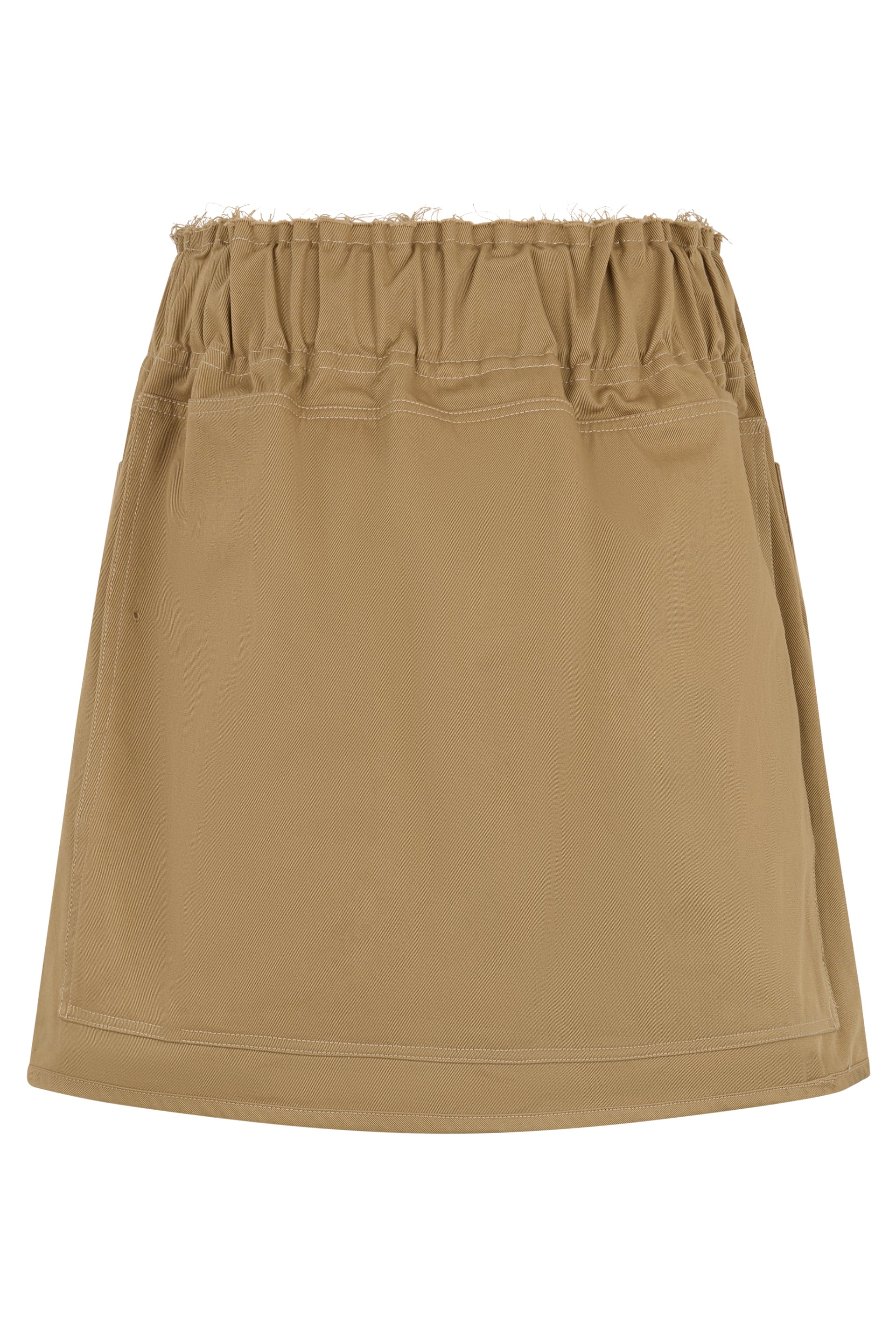 Beige midi cargo skirt with side pockets.