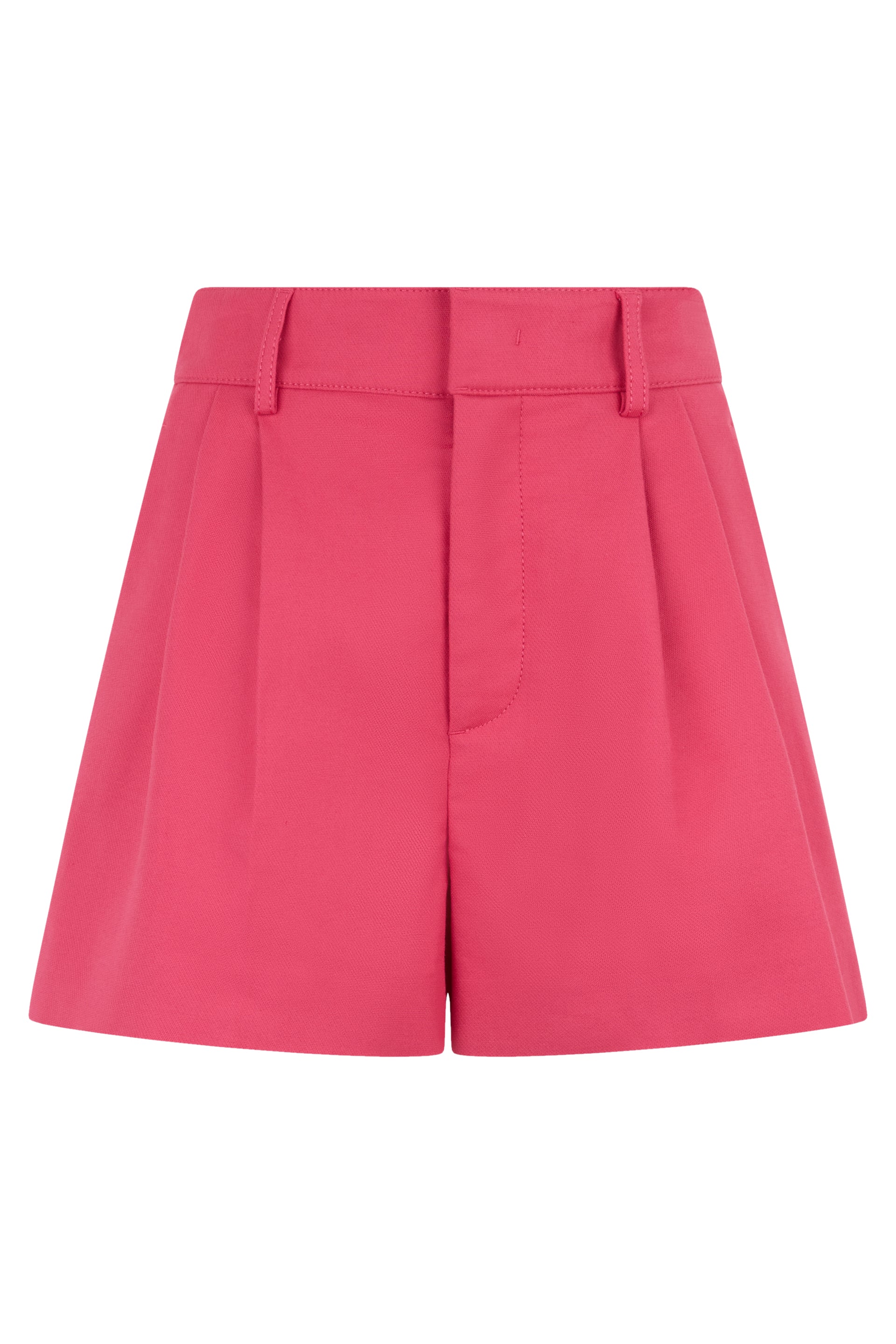 Short fuchsia pants, minimal and chic.
