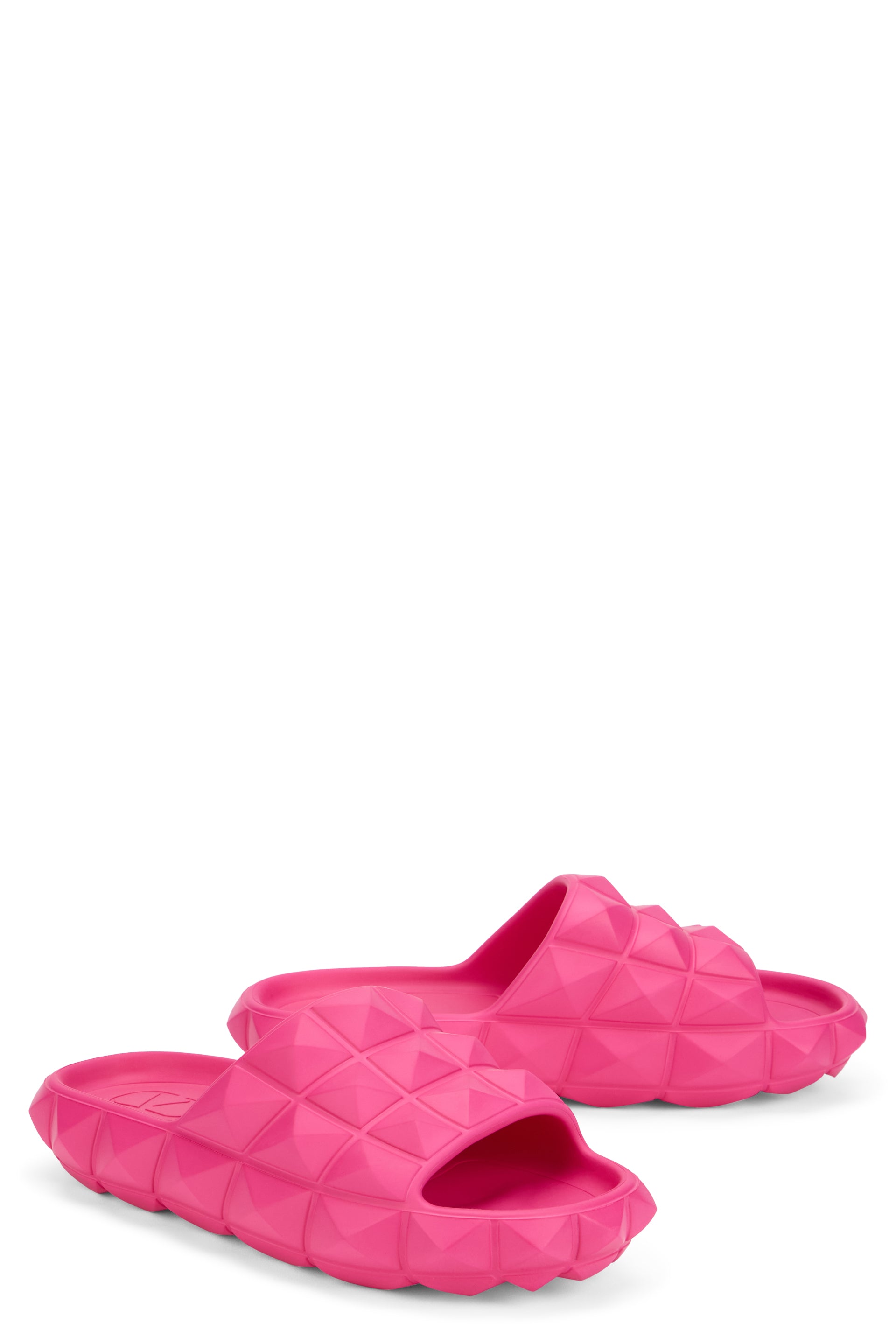 Pink ciabatta with a comfortable design ideal for a casual yet refined look