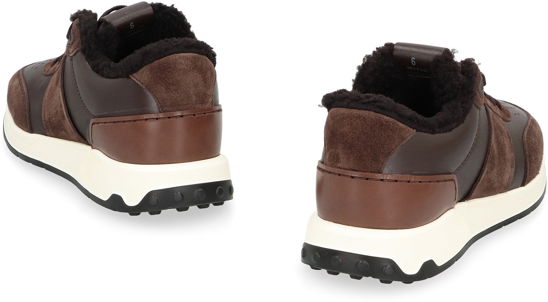 Low-top sneakers in leather