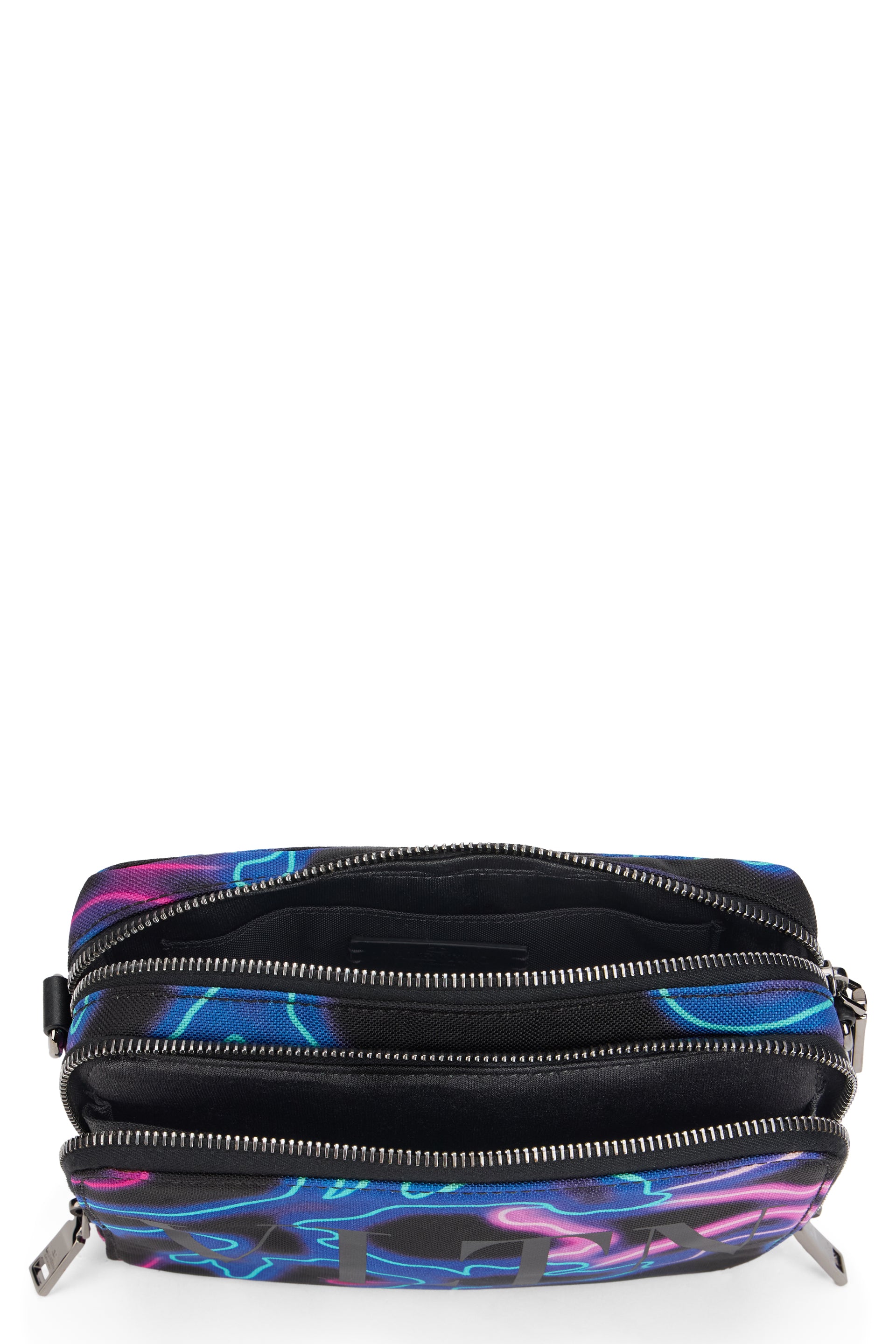 Elegant pouch with abstract and modern design