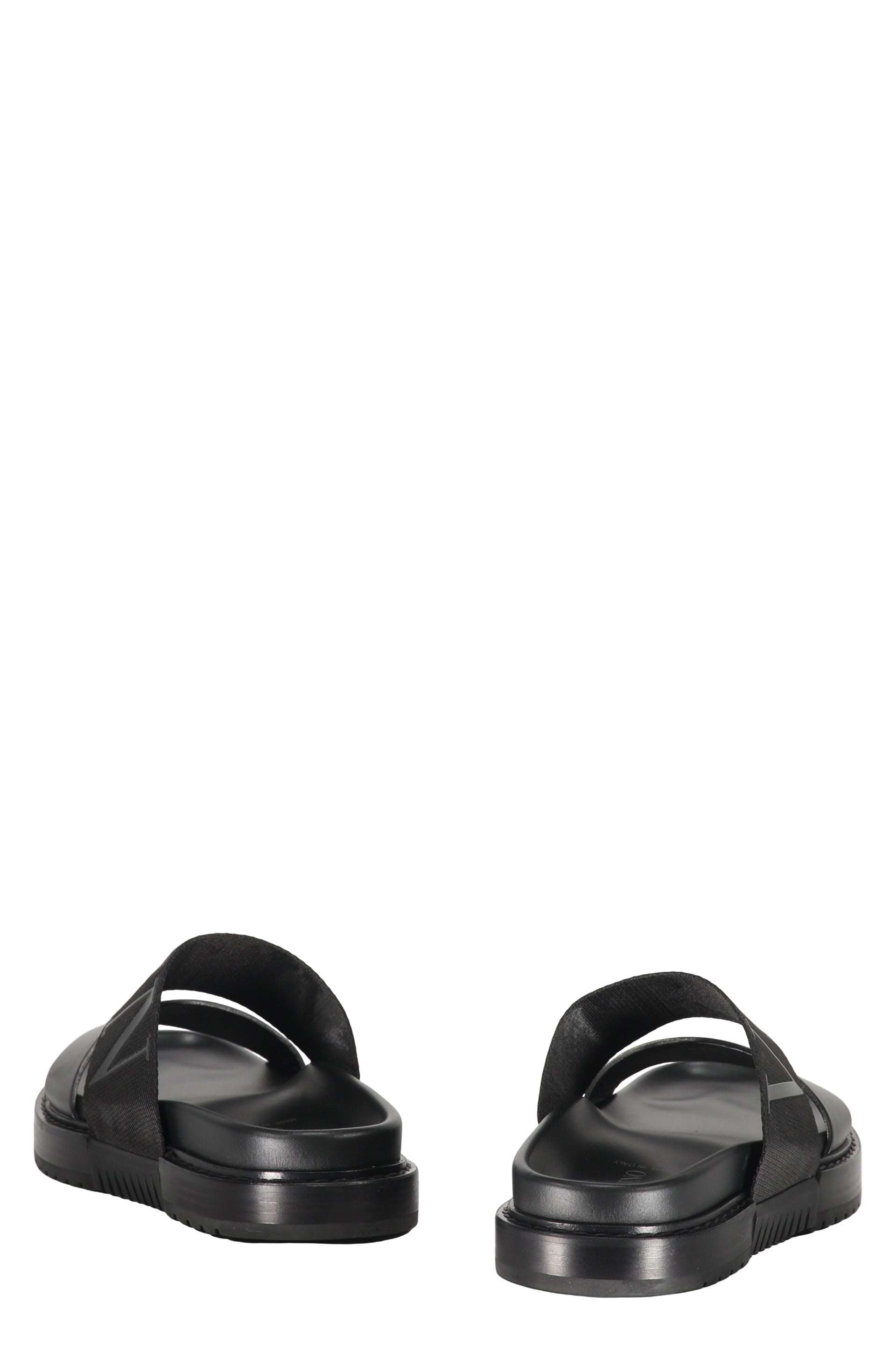 Leather slides with logo