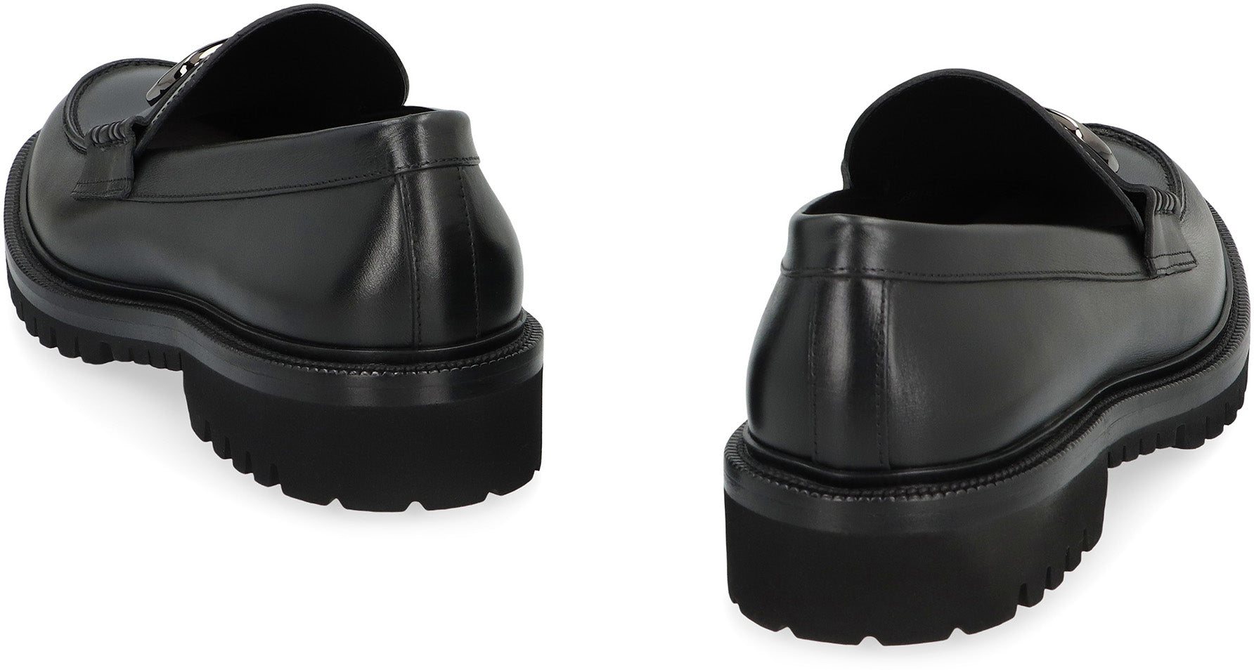 Valentino Garavani - Vlogo leather loafers